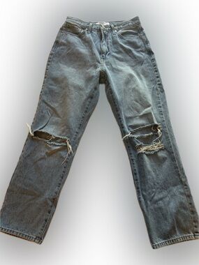 Just Black Womans Light Blue Distressed Straight Jeans